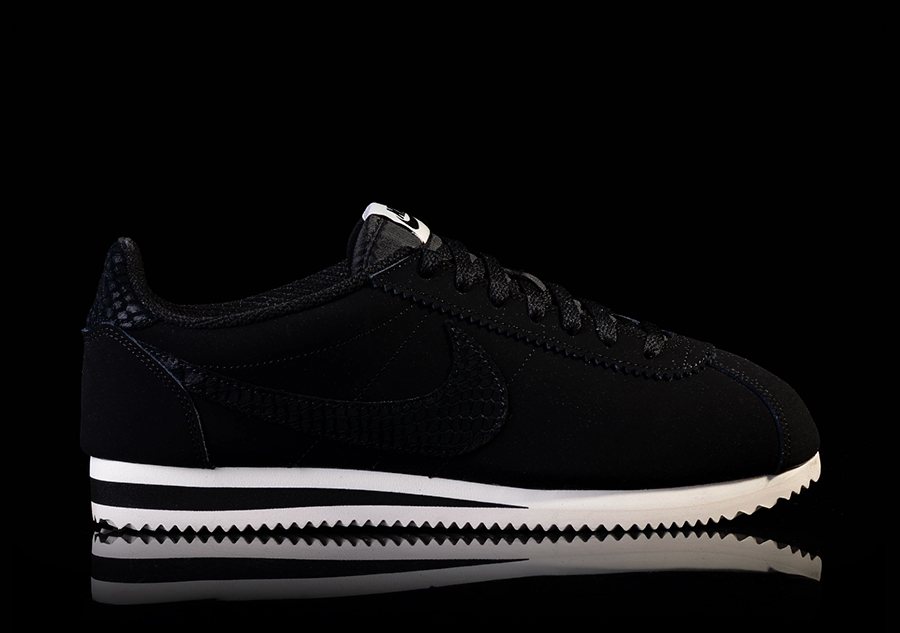 nike classic cortez leather se