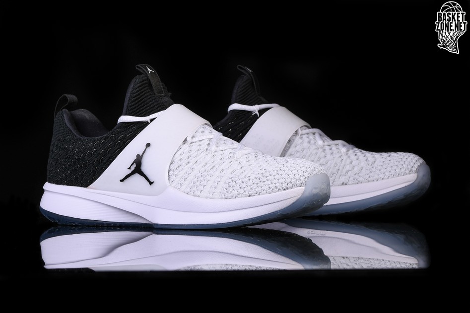 air jordan trainer 2 flyknit air jordan trainer 2 flyknit