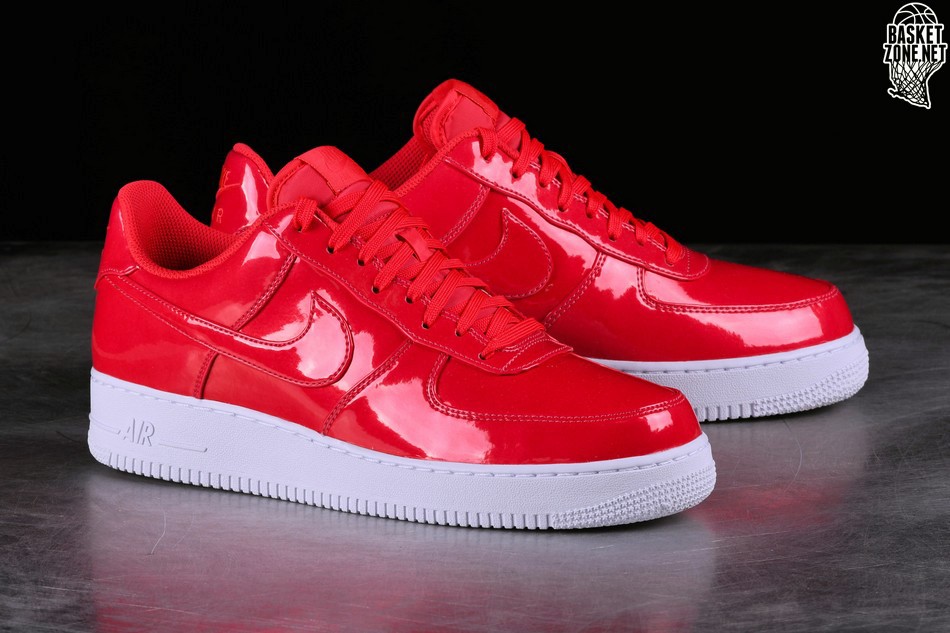 NIKE AIR FORCE 1 07 LV8 UV SIREN RED pour 1079 00SEK Basketzone