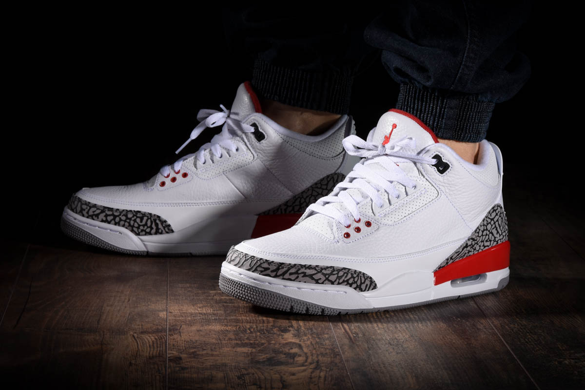 NIKE AIR JORDAN 3 RETRO KATRINA