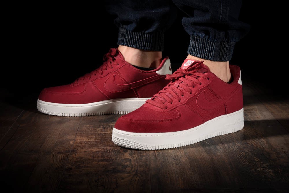 nike air force 1 07 suede red