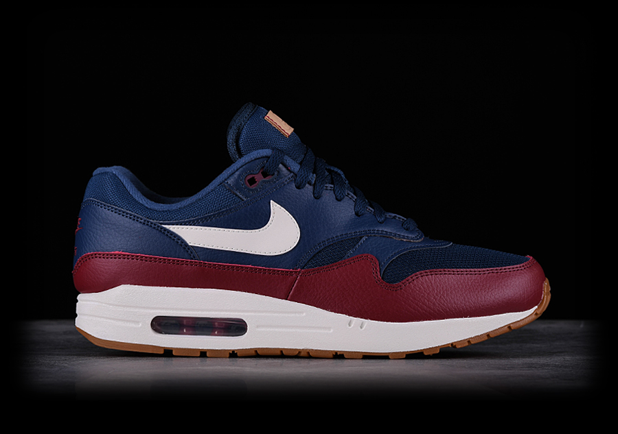 nike air max 1 navy blue and white