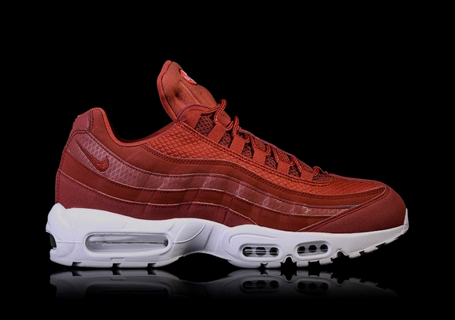 nike air max 95 premium trainers in red