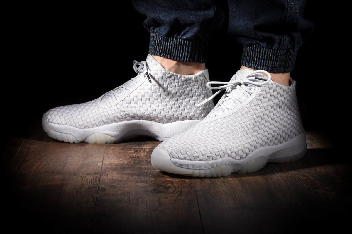 NIKE AIR JORDAN FUTURE PURE PLATINIUM