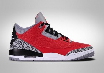 Black and red hot sale jordan retro 3