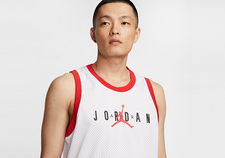 NIKE AIR JORDAN JUMPMAN SPORT DNA TANK WHITE price €47.50