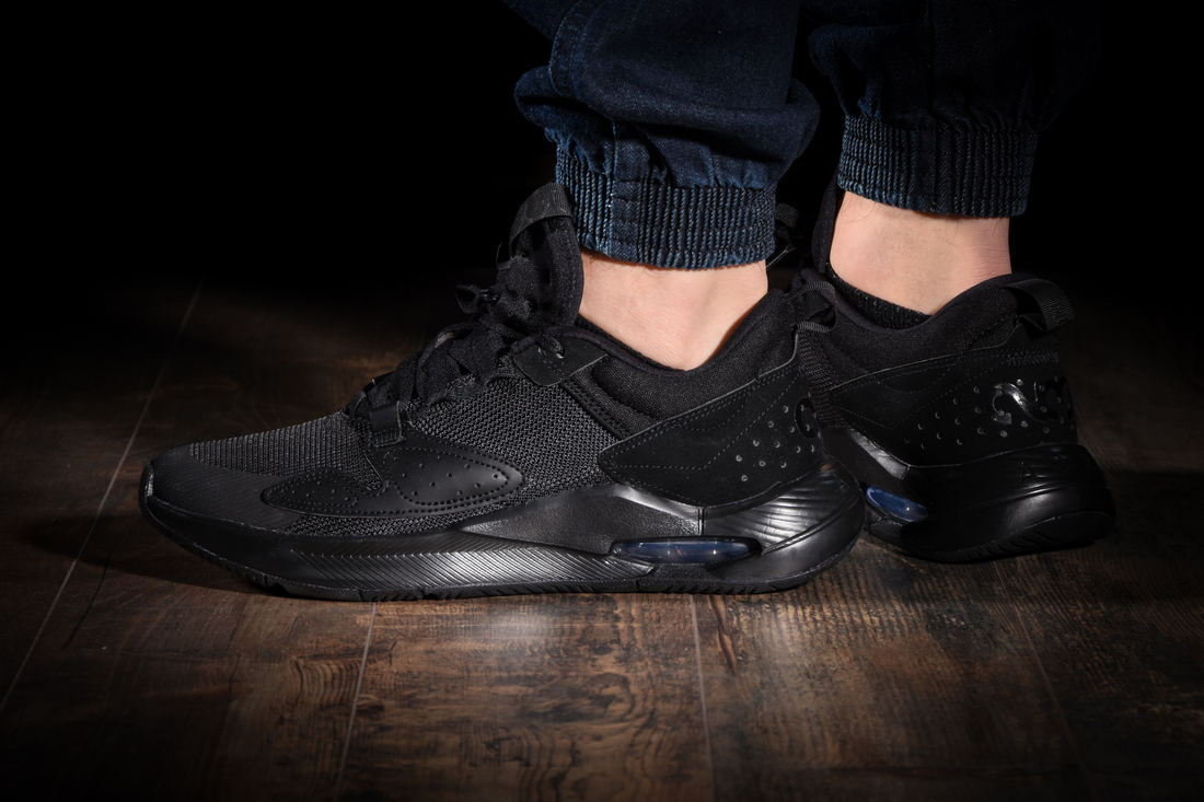 nike jordan air cadence black