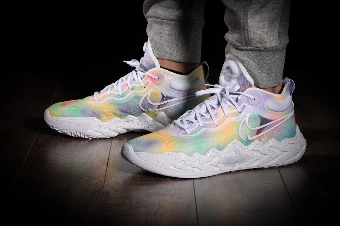 NIKE AIR ZOOM G.T. RUN TIE DYE