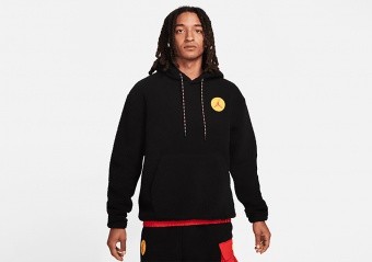 NIKE AIR JORDAN ESSENTIAL STATEMENT MOUTAINSIDE FLEECE HOODIE BLACK