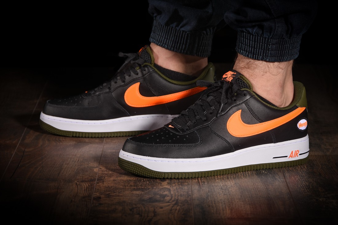 NIKE AIR FORCE 1 LOW HOOPS BLACK UNIVERSITY GOLD