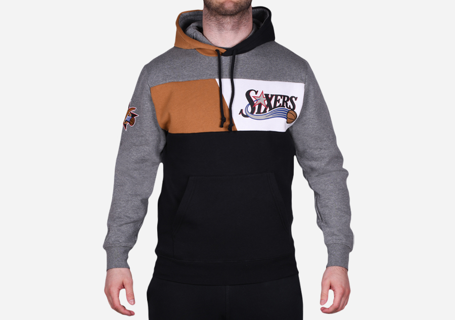 MITCHELL NESS COLOR BLOCKED FLEECE HOODIE PHILADELPHIA 76ERS price 997.50SEK Basketzone