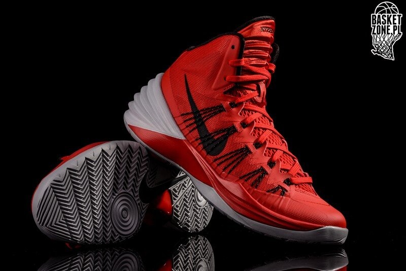 Hyperdunk 2013 red store