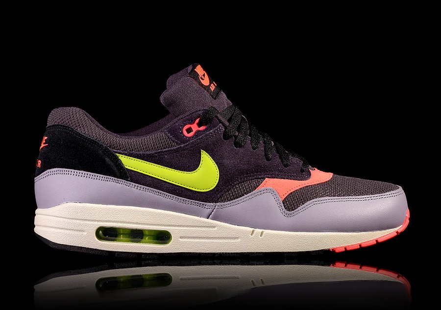 nike air max 1 black hyper grape